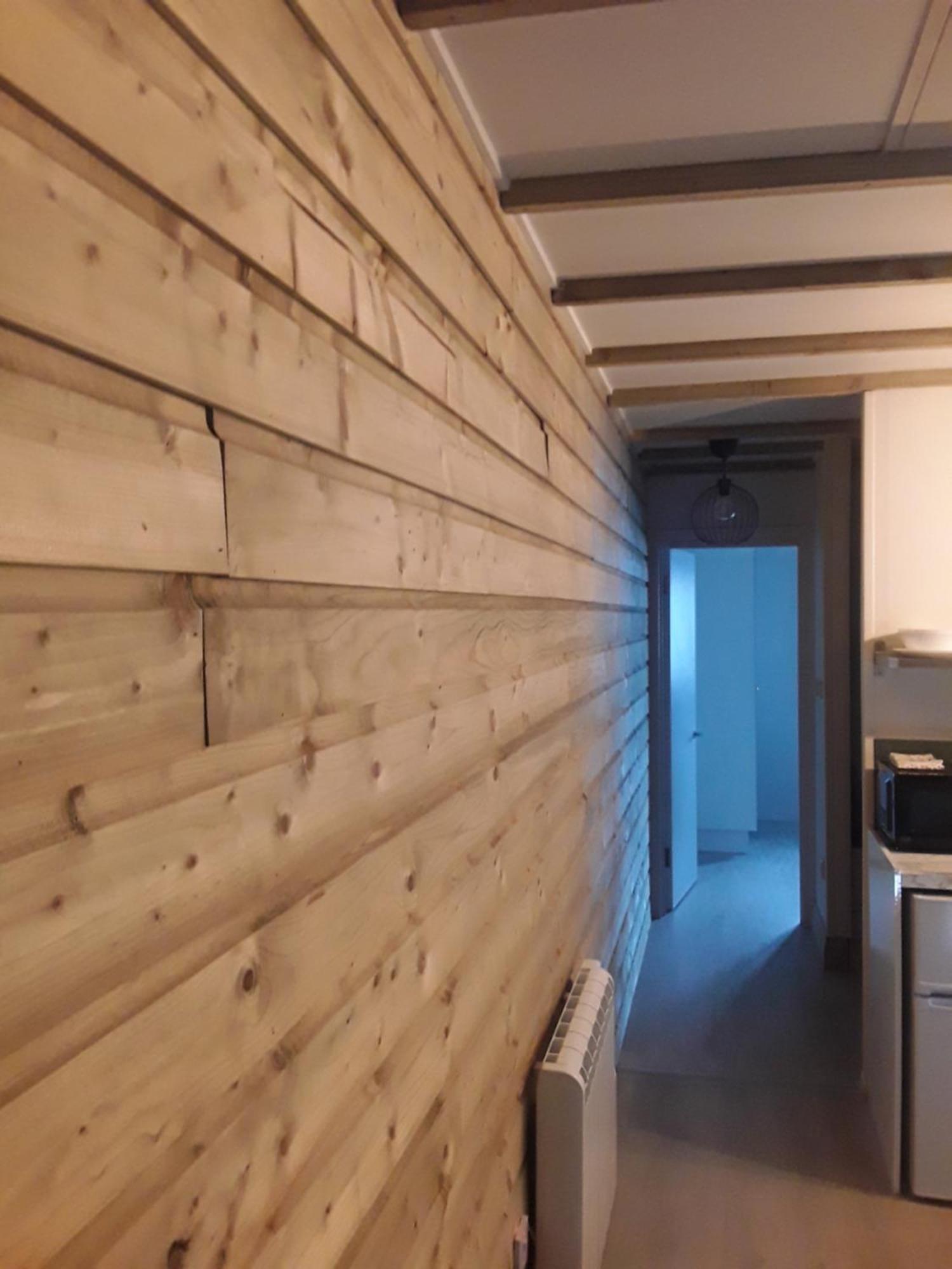 The Lodge Guesthouse Brittas Ngoại thất bức ảnh